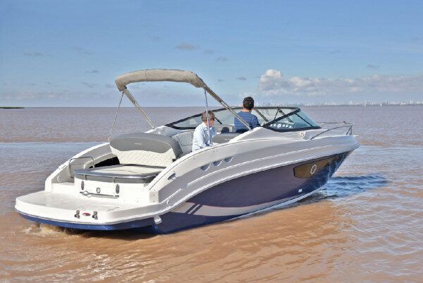 Sale 245 Express Cruiser outboard Motor boat in Buenos Aires, Argentina
