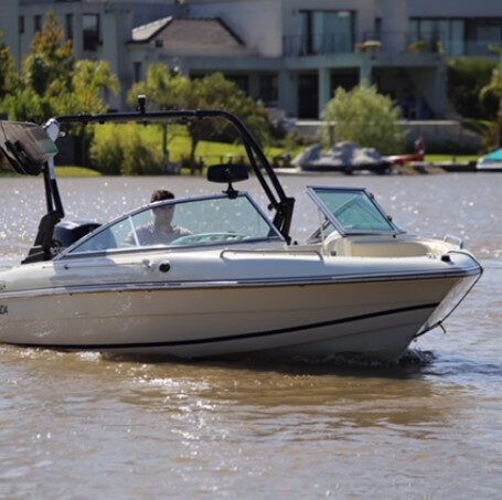 Sprzedam łódź motorową Twenty Motor Boat w Victorii, Buenos Aires, Argentyna