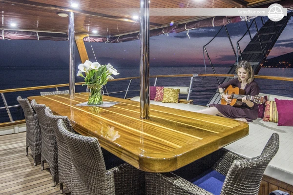 Patinage nautique et plongée avec tuba à bord d'une magnifique goélette de 6 cabines à Dubrovnik, en Croatie