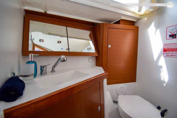 Location de voilier Benettau Oceanis 45 à Marmaris, Turquie