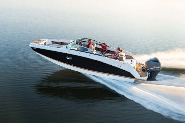 Super cruising during week in a motor boat around Bol, Croatia