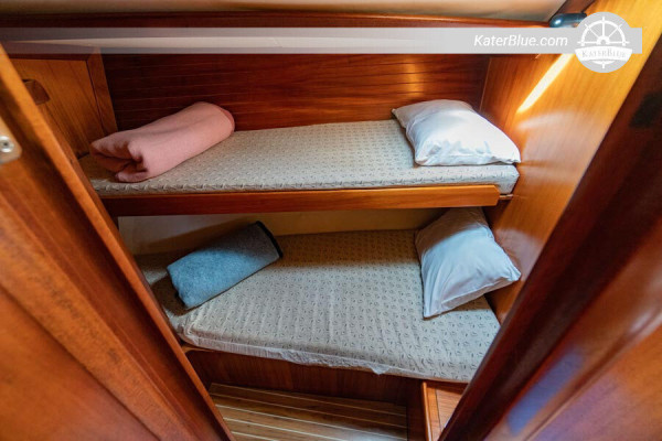 Kassandra Daily Cruises in Toroneos Gulf Halkidiki in Greece