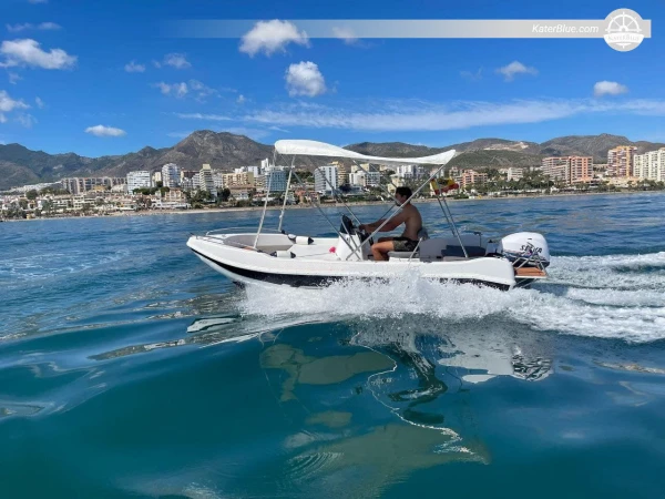 Wonderful 4 Hour Sailing trip with a brilliant Motor boat in Málaga, Spain