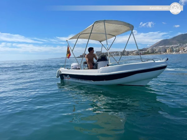 Wonderful 4 Hour Sailing trip with a brilliant Motor boat in Málaga, Spain