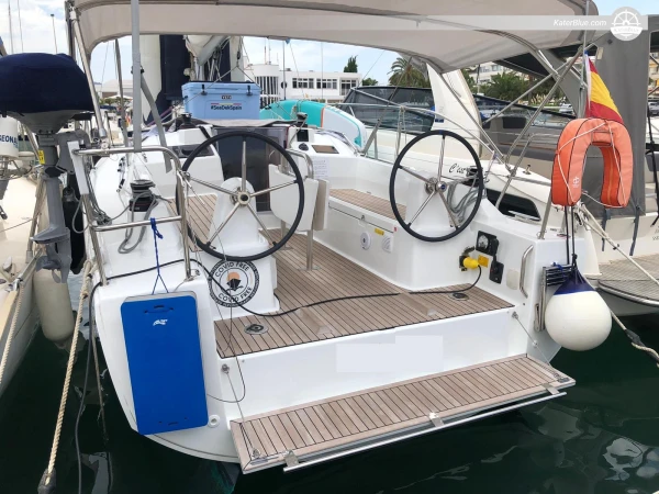 Low Season with Sailing Yacht of Unbeatable Performance for Cruising Experience in Valencia, Spain
