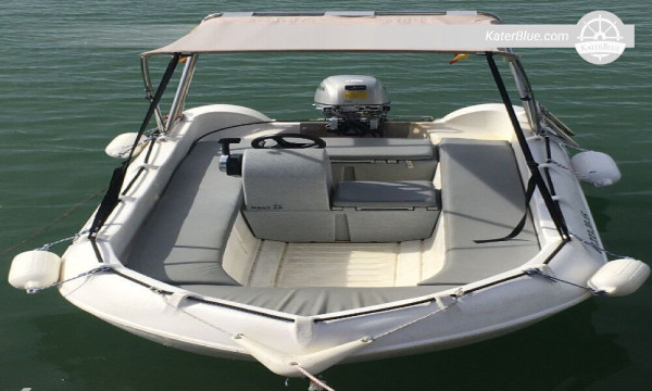 Rent Boat for 1 hour without License in Barcelona, Spain
