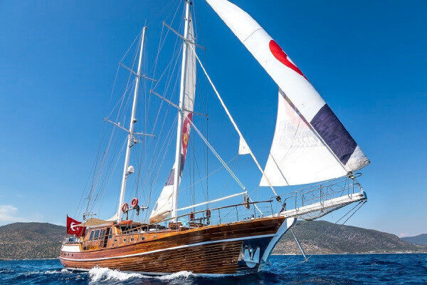 Fully A/C gullet for provide Blue cruise services Bodrum-Turkey