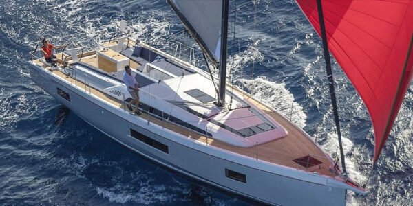 Voll ausgestattete wöchentliche Segelyacht Oceanis 51.1 Athen-Griechenland