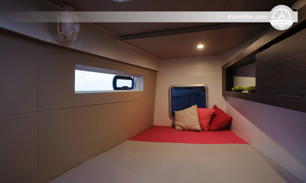 Catamaran Nautitech 40 Open met plaats voor 10 personen, Athene-Griekenland
