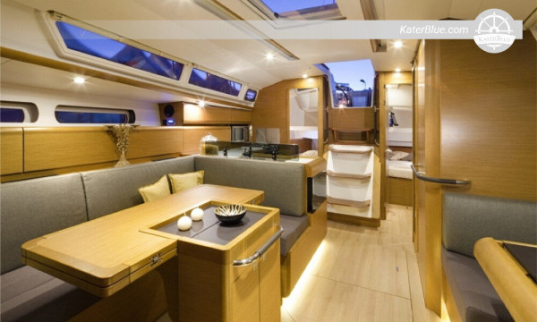 Zeiljacht Sun Odyssey 419 met grotere cockpit, Athene, Griekenland