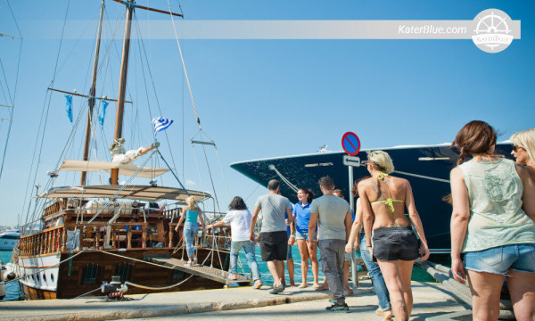 Μονοήμερη κρουαζιέρα με ξύλινο ιστιοπλοϊκό σκάφος στο Άλιμο, Ελλάδα