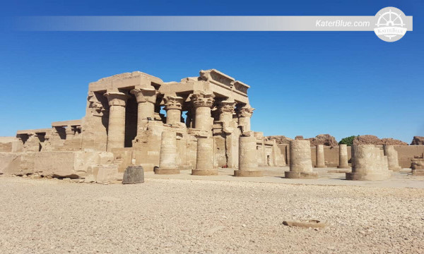 Half day Nile River Cruise with a Delicious meal in Aswan-Egypt