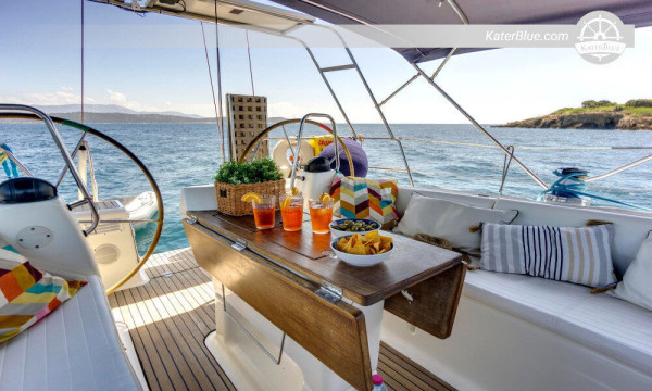 Perfekter wöchentlicher Charter mit Skipper in Trogir, Kroatien