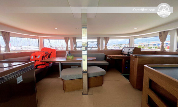 Luxe catamaran wekelijks huren in Vis-Kroatië