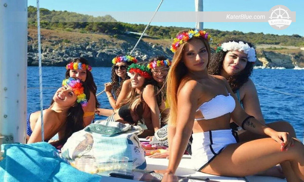 Aluguel semanal de barco com skipper para Salento Leuca, Itália.
