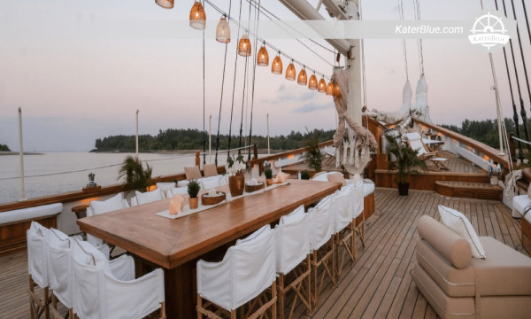 Luxury gulet overnight charters Bali Indonesia