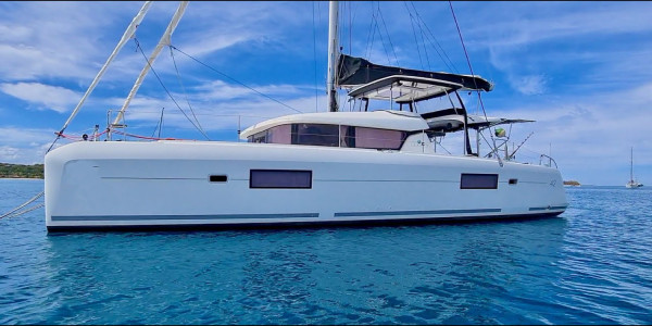 Bayfront Weekly Charter Great Bay St-Martin, Caribbean-Islands