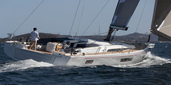 Vulcano Voyage Weekly Sailing Yacht Charter Capo-d'Orlando, Italy