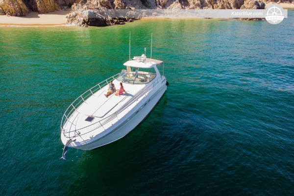 Crewed 50ft luxury day charter Star-Island Miami