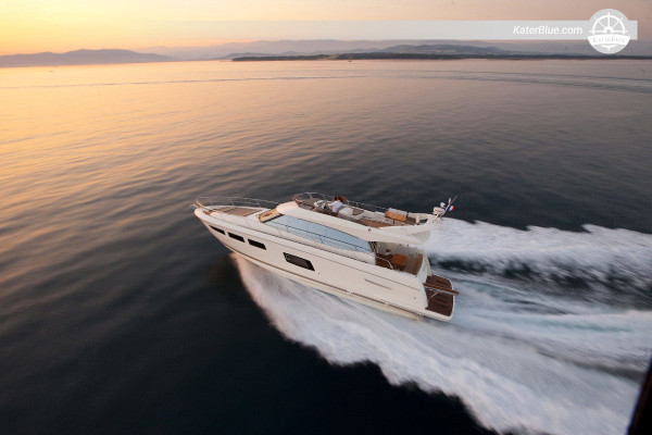 Luxury motor yacht day charter Virginia-Key Miami