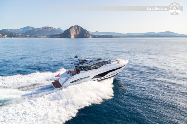 Luxury yacht overnight cruise La-Garoupe Antibes France
