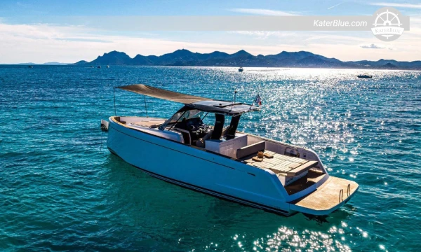 Pardo luxury vessel day charter Sainte-Maxime France