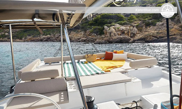 Explore La Pelosa Bali Catspace Weekly Charter Golfo Aranci, Italy