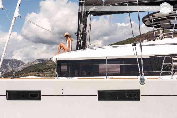 Lagoon Catamaran-18m Weekly Charter Salenro, Italy