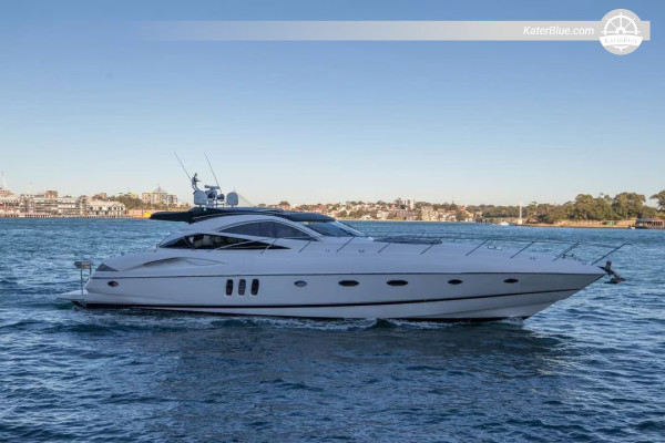 8-Hour Private Yacht Charter from Sydney Harbour to Watsons Bay