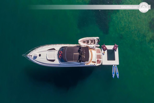 8-Hour Private Yacht Charter from Sydney Harbour to Athol Bay