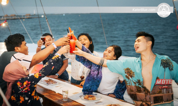 Day Skippered Sailing Charter from Bali to Lembongan