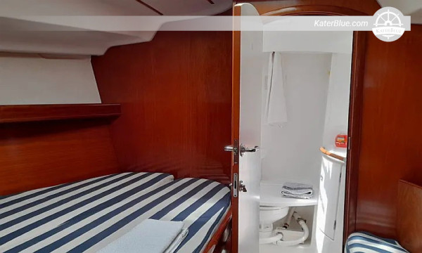 Týdenní pronájem lodi bez posádky - Lefkas, Ithaka, Kefalonie, Zakynthos a Skorpios na Oceanis 393 (Jónské ostrovy, Řecko)