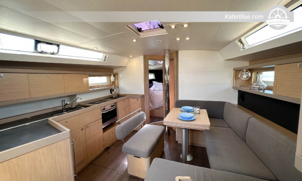 拍卖 2019 Beneteau Oceanis 45 帆船 西班牙帕尔马