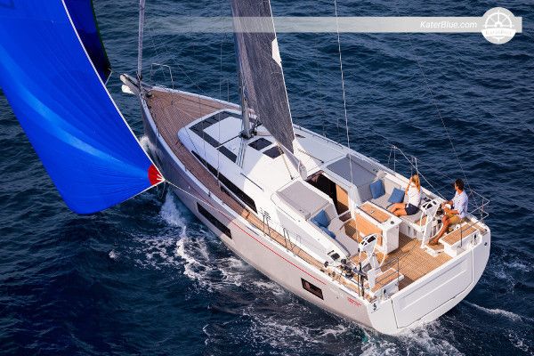 Weekly Bareboat Sailing Charter – Brač, Hvar, Vis & Šolta from Marina Rogač aboard Oceanis 46.1