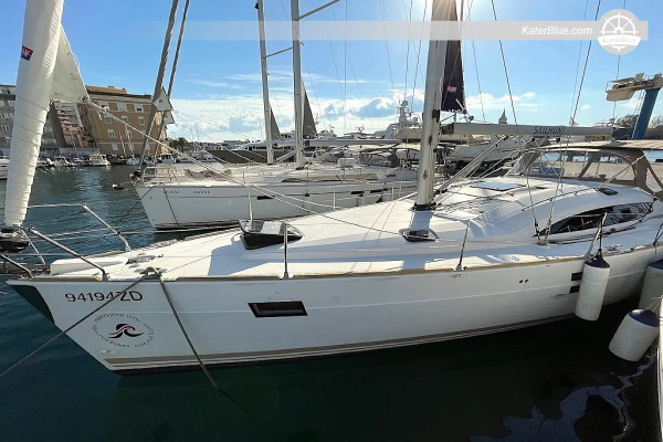 Southern Dalmatian Wonders - Bareboat Yacht Charter from Marina Zadar, Croatia