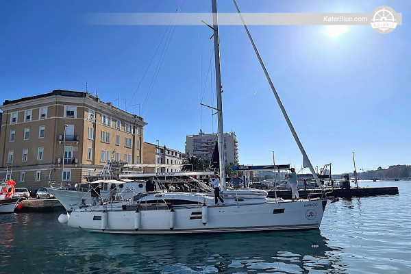 Dalmatian Island Escape - Bareboat Sailing Charter from Marina Zadar, Croatia