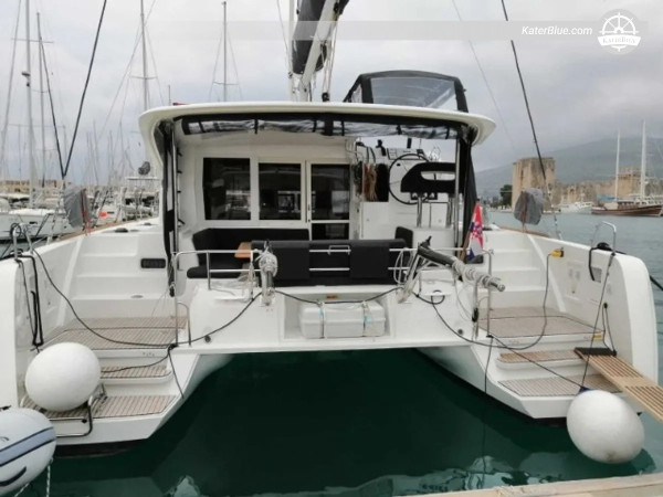 Die perfekte Mischung aus Party und Entspannung: 7 Nächte / 8 Tage Segelcharter mit Skipper ab ACI Marina Trogir