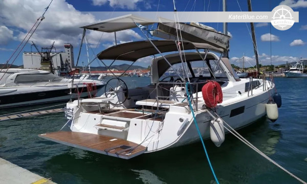 7-dniowy rejs rekreacyjny bez załogi z Volos do Glossy przez Kala Nera, zatokę Kanapitsa i Kyra Panagia na pokładzie Beneteau Oceanis 41.1