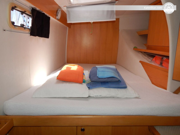 Mattia 46 Sailing Catamaran for Sale – 1998 Build – 13.70m, 4 Cabins, 8 Berths, VAT Paid, Italian Flag, Sardinia
