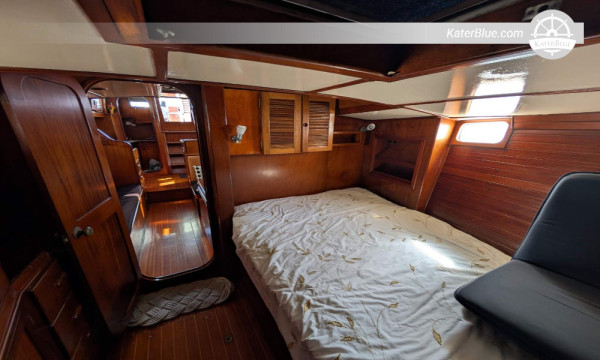 Roger Margot 43’ stålcruising yacht, 1989 – 2 kahytter Bluewater Yacht – Til salg i Queensland