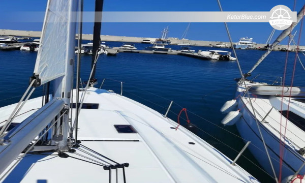 Beneteau Oceanis 40.1 (2022) Dijual di Lavrio, Yunani