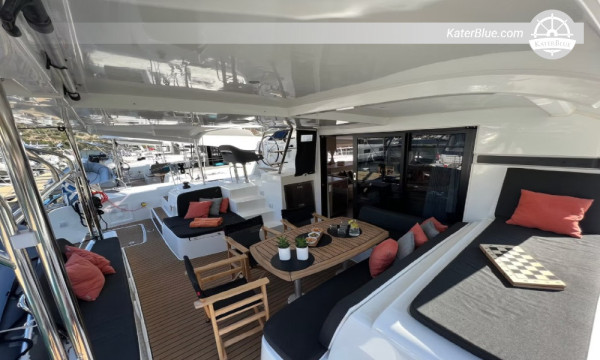 7-tägiger Lagoon 42-Katamaran-Charter ab Rhodos – abgelegene Süd- und Zentraldodekanes-Route über Chalki, Karpathos, Kasos, Astypalea, Nisyros und Symi