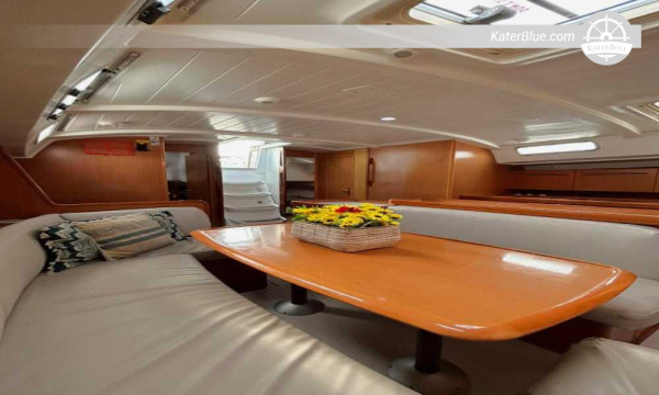 Ugentlig bareboatcharter i Athen på Kykladerne 50.5 - Uafhængig sejlads fra Alimos til Kap Sounio, Kythnos, Serifos, Milos, Polyaigos, Sifnos - 12 gæster, fleksible svømmestop, airconditioneret yacht med generator