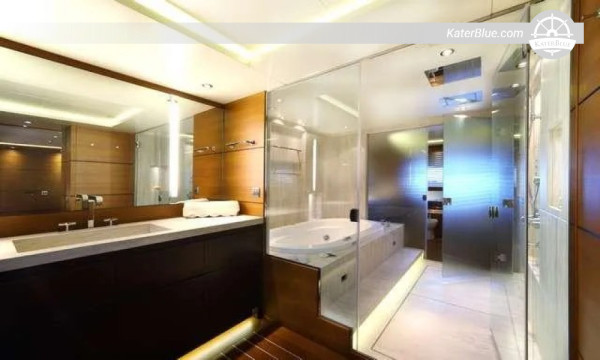 Mondomarine 49m (2011) – 6 hytin megajahti – Ateena, Kreikka