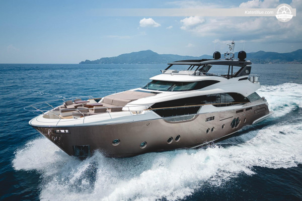 Yate a motor Monte Carlo Yachts MCY 96 2017 en venta: 29 m, 5 camarotes para invitados, Génova, Italia