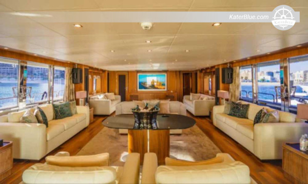 Skippered Weekly Charter on Sunseeker 131 ft – East Coast Adventure & Musandam Fjords – Dubai Marina to Jumeirah Beach, Dibba, Al Aqah, Snoopy Island, Fujairah Fort, Khor Fakkan, Kalba & Musandam