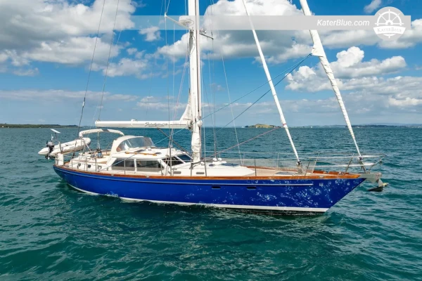 Riviera 52 com Flybridge Fechado à Venda (2018) – Auckland, Nova Zelândia