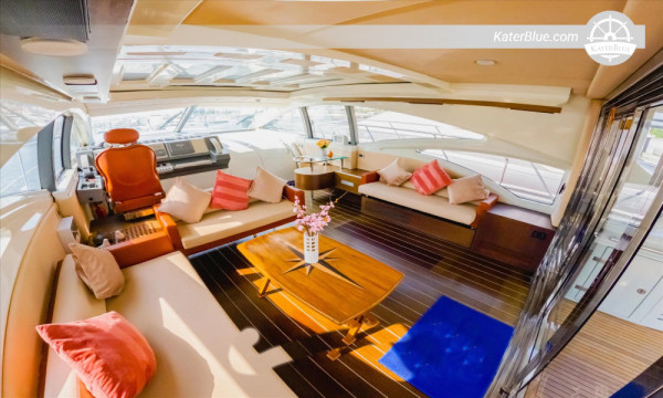 Azimut 68 wekelijkse charter vanuit Dubai Marina - Ras Al Khaimah naar Fujairah cruise
