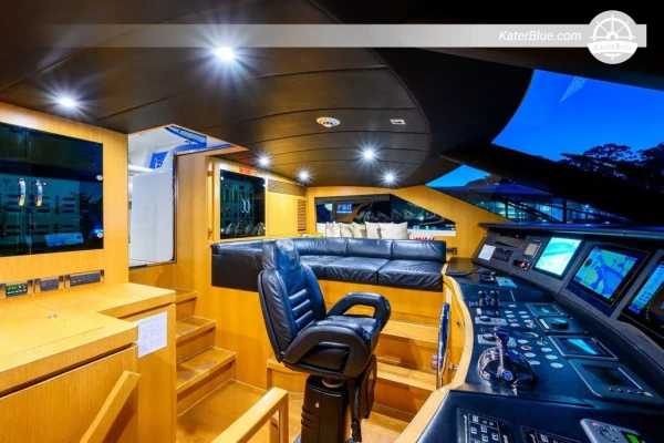 2012 Horizon RP97 “EUPHORIA” 98ft Pilothouse Motor Yacht, 6 Cabins, Survey – Mosman Sydney NSW