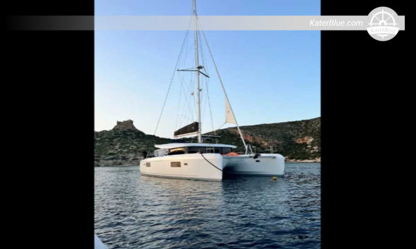Sewa Bareboat Lagoon 42 Catamaran 7 Hari - Saint-Tropez ke Kepulauan Hyères (Porquerolles, Port-Cros, Giens, Toulon, Le Lavandou) (2022, 4 Kabin, 8 Tamu)